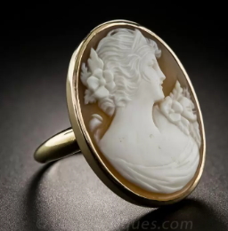 Cameo Ring