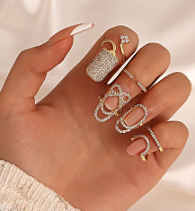 Fingernail Ring