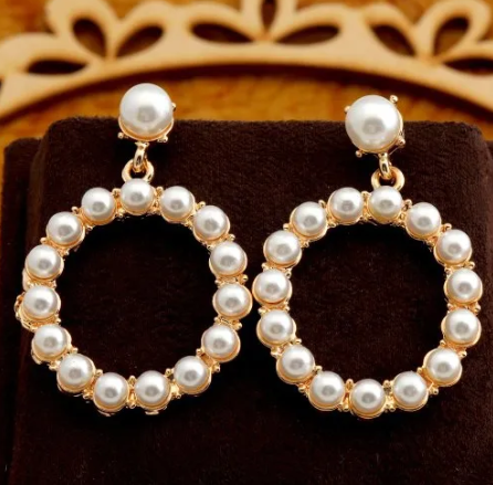 Circle Pearl Earing