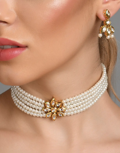 Choker Necklace